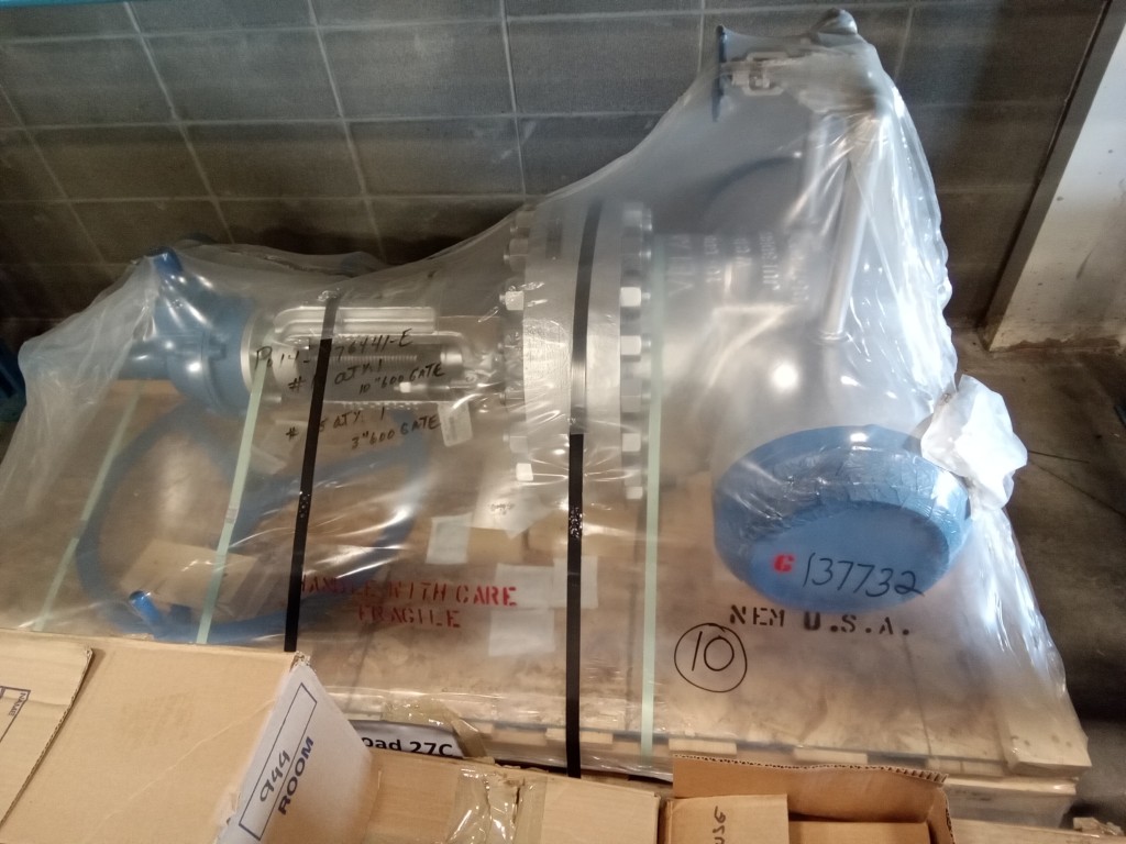 10 Inch Velan SS Valve New Surplus