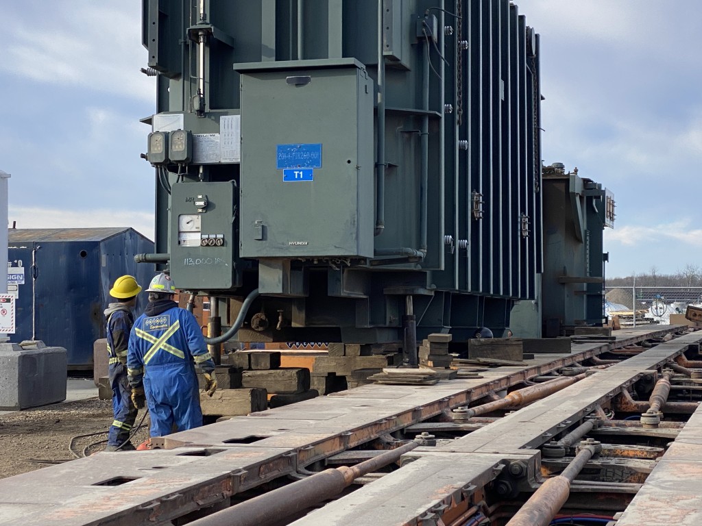 Jack and Roll 250,000 LB Transformer for Scrap